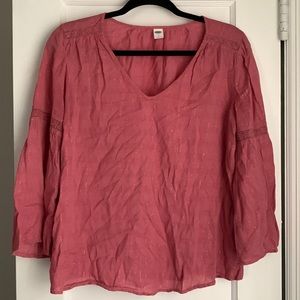Old Navy Lightweight Pink Peasant Top with Bell Sleeves Size Medium